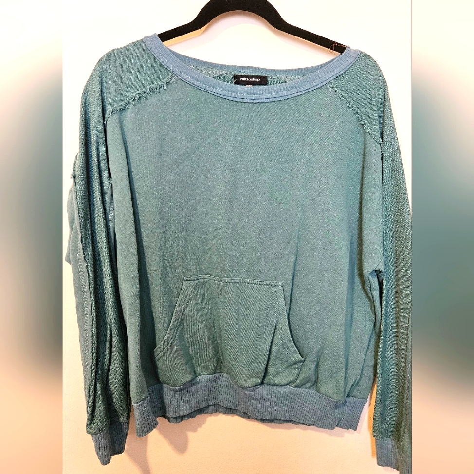 Distressed Knit Pullover W/Pocket S Euc